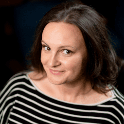 Corina Bimbasa